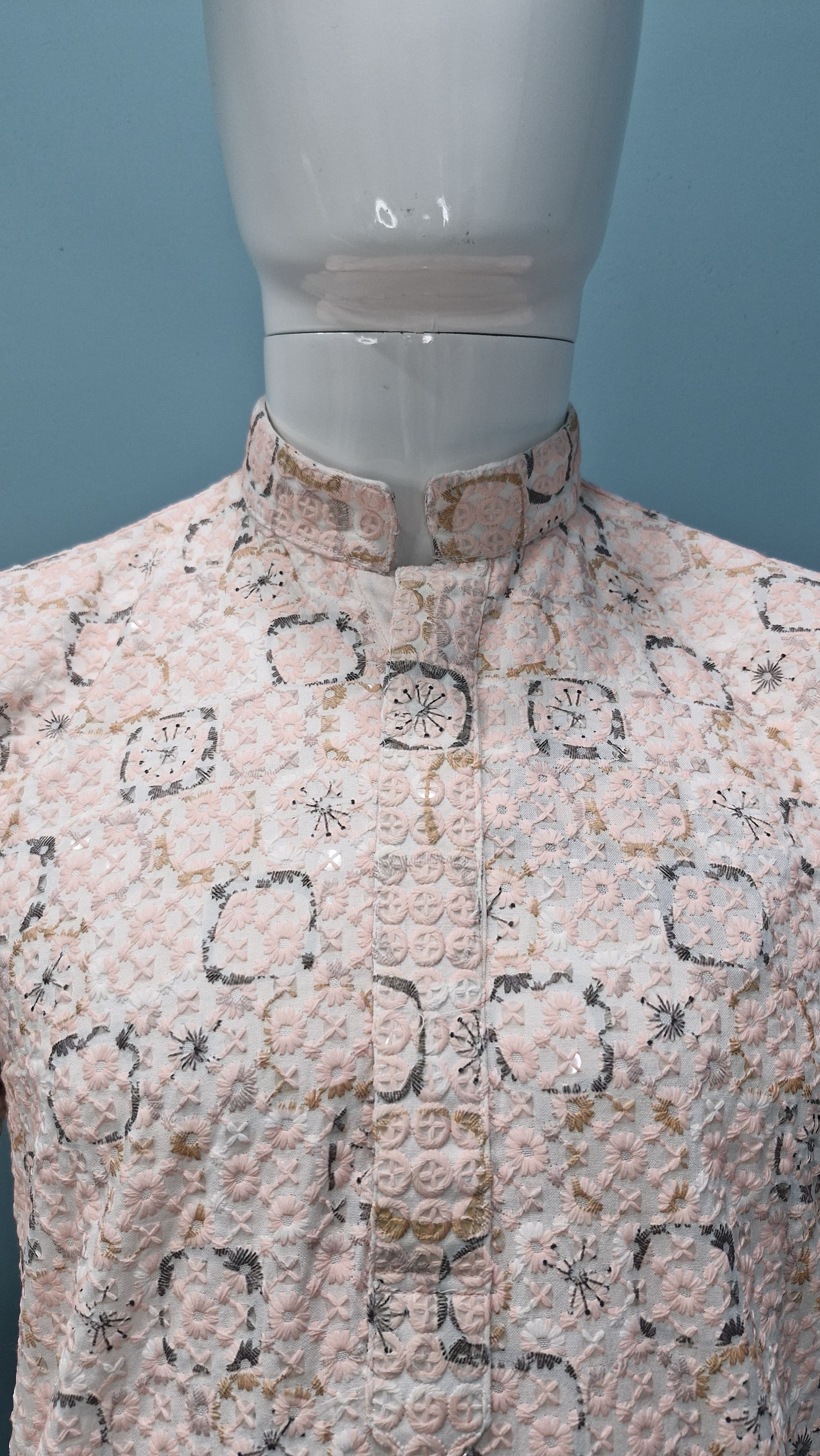 Men’s Embroidered Pastel Kurta – Floral Textured Elegance (1642)