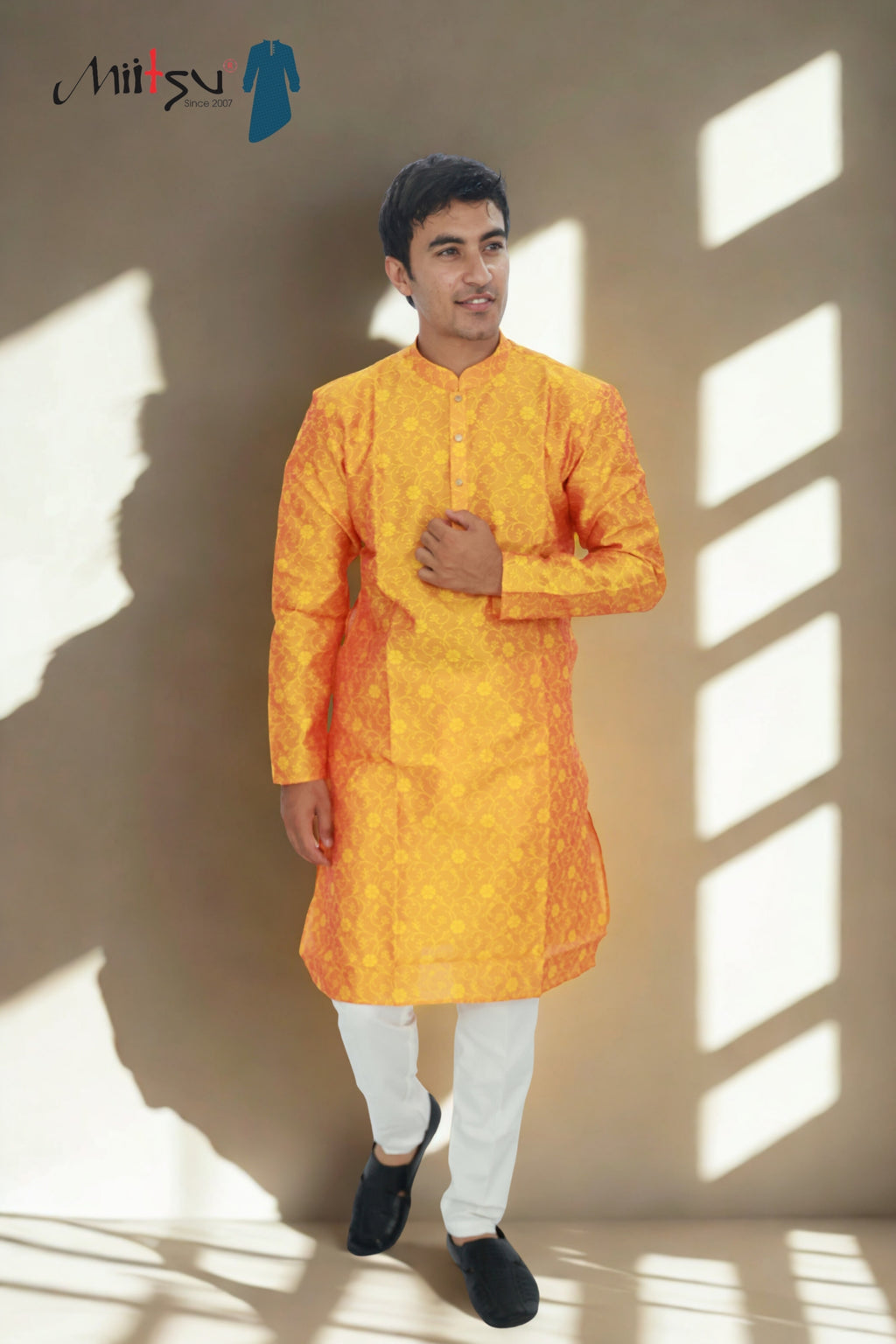 Men's Festive Yellow Brocade Print Kurta (2299)
