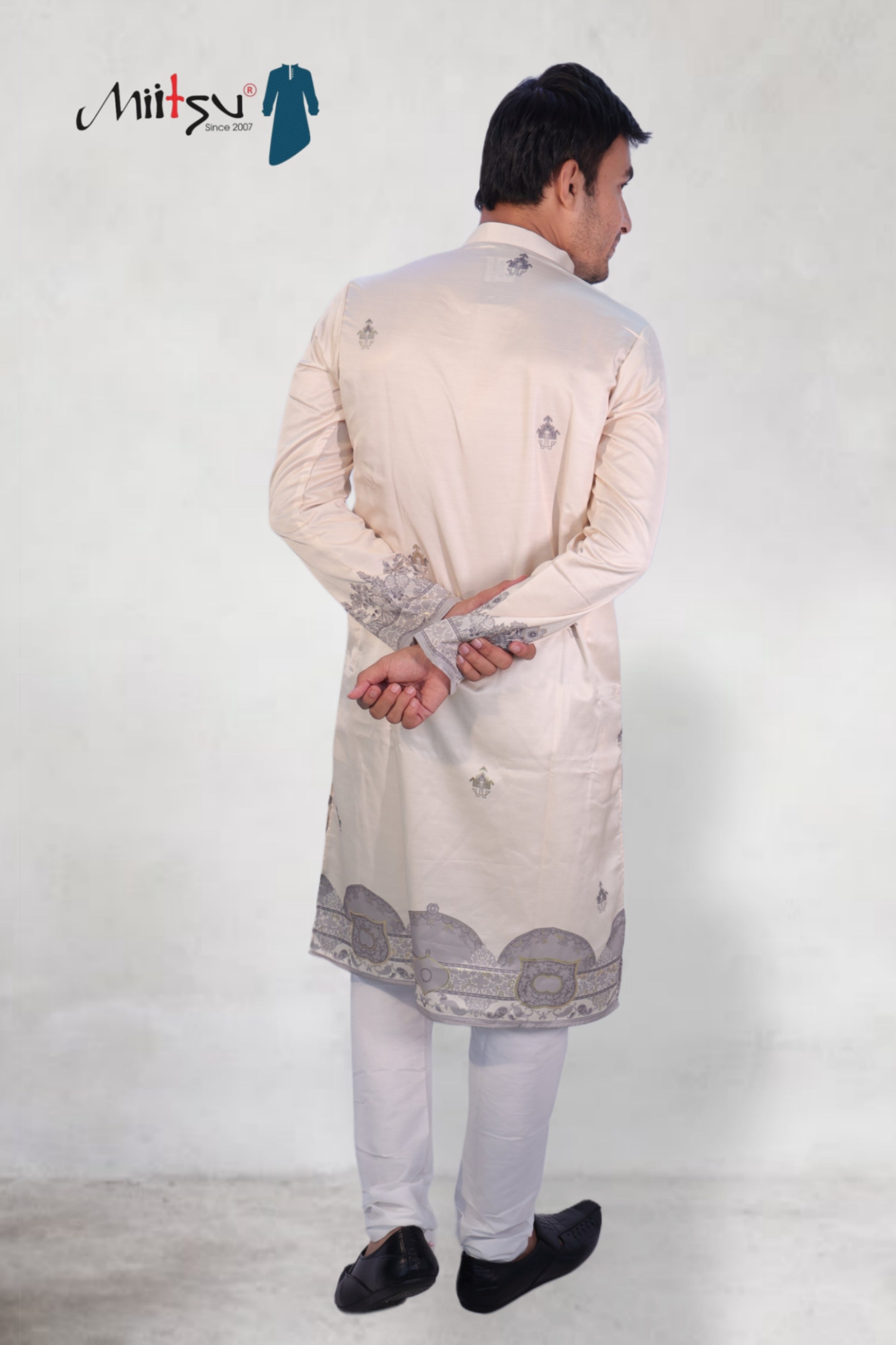 Majestic Ivory Heritage Kurta Set (50062)
