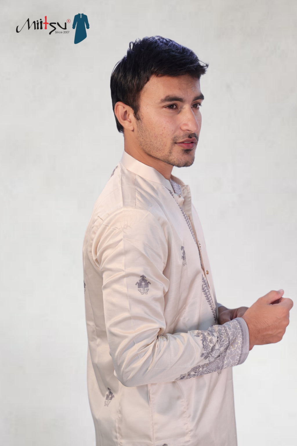Majestic Ivory Heritage Kurta Set (50062)