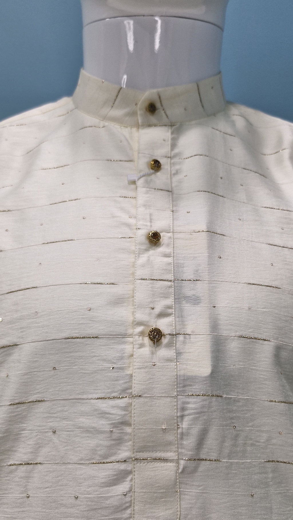 Men's Premium Kurta with Metallic Pinstripes and Jewel Buttons(3210/50)