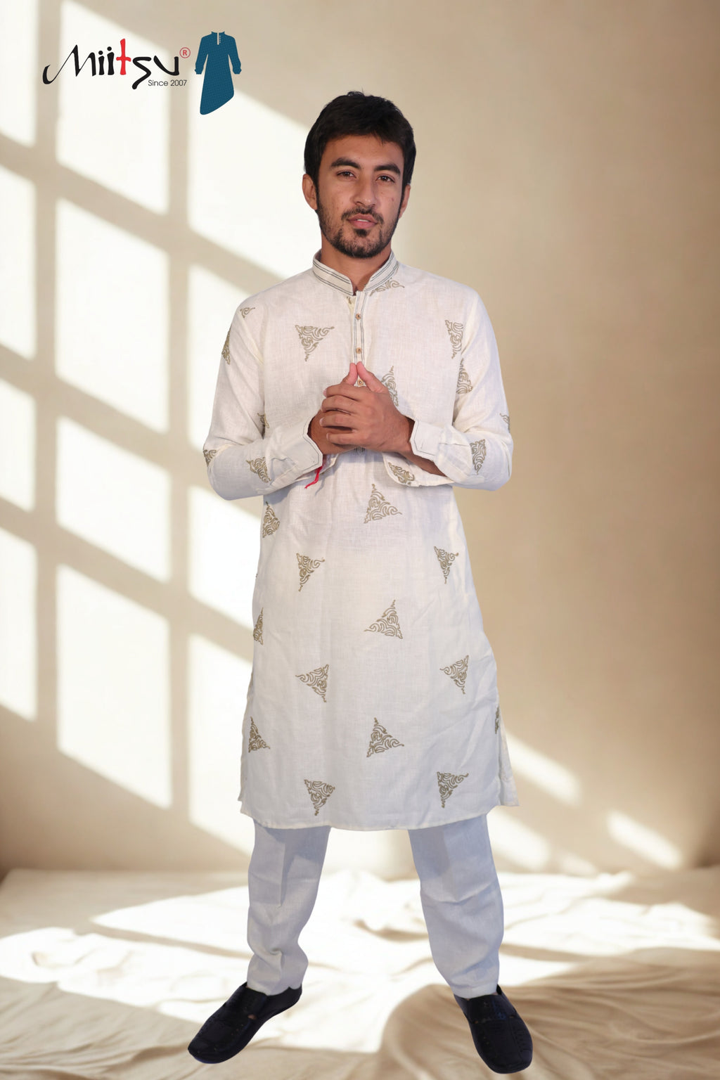 Ivory Heritage Cotton Kurta
Set (4840)