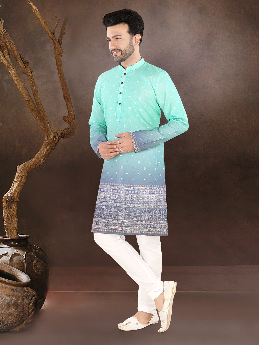 Pista Heritage Border Kurta (1944)