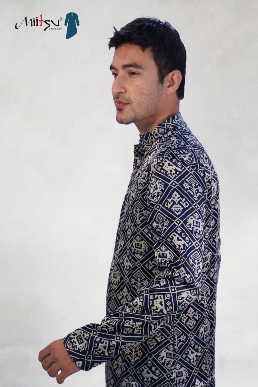 Royal Heritage Kurta – Bold Tradition Redefined (2781)