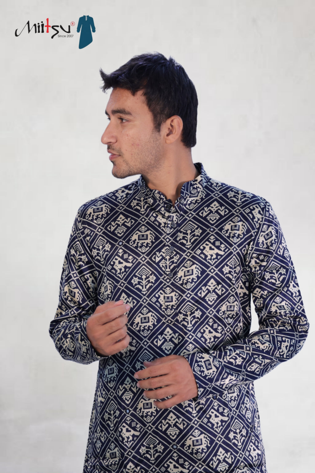 Royal Heritage Kurta – Bold Tradition Redefined (2781)
