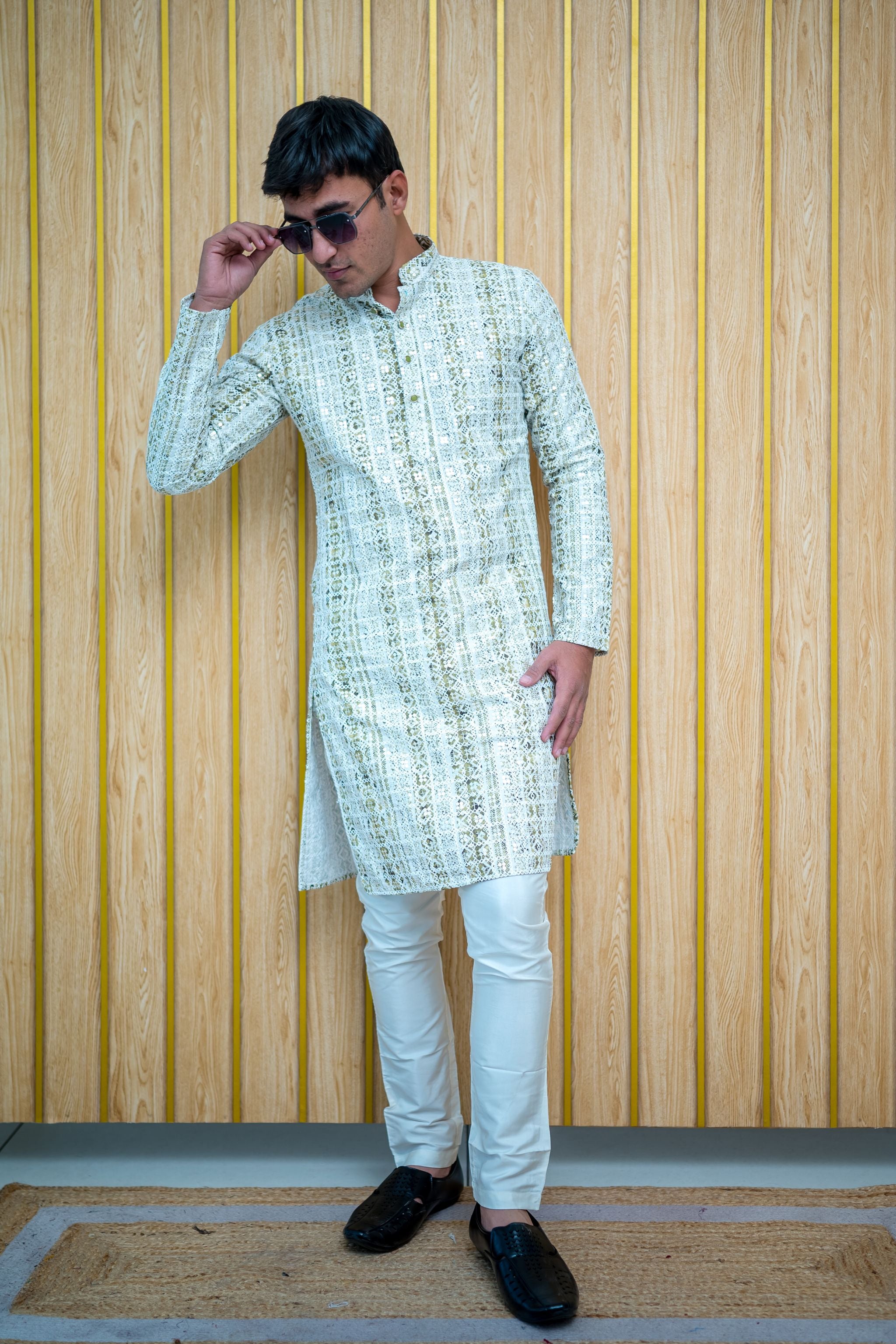 Mirrored Lucknowi Kurta (4385/4405)
