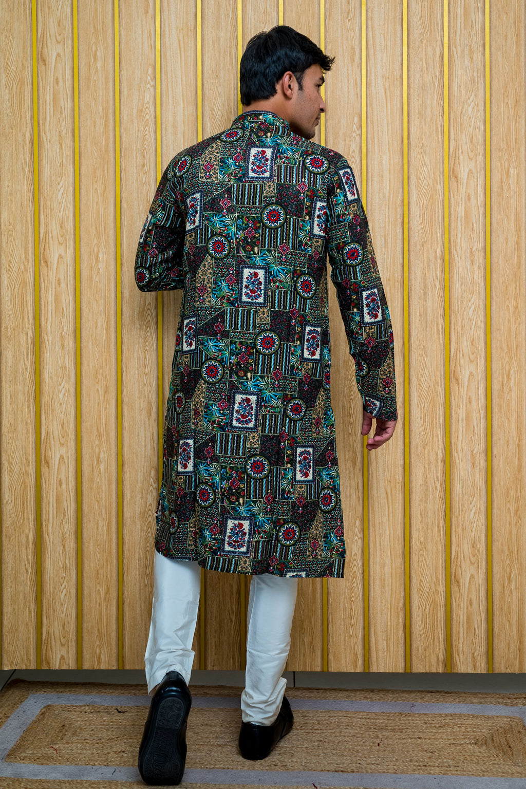 Royal Heritage Kurta  A Blend of Elegance and Tradition (Rayon)