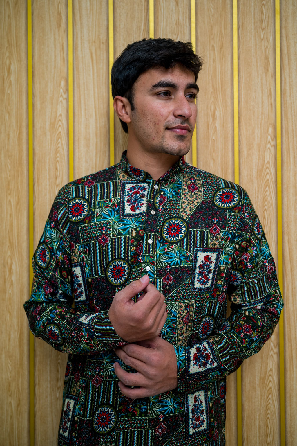 Royal Heritage Kurta  A Blend of Elegance and Tradition (Rayon)