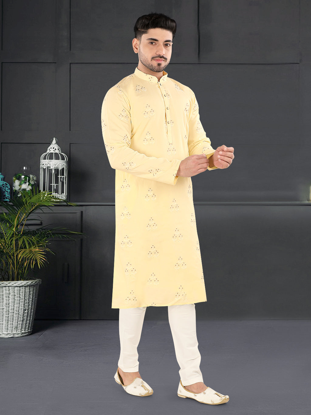 Sunlit Ivory Butti Kurta Set (10146)