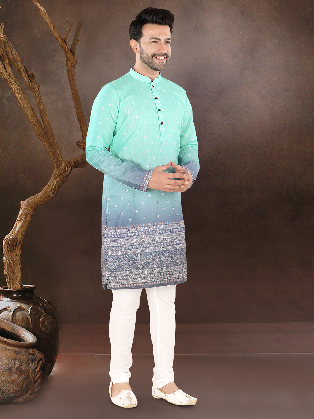 Pista Heritage Border Kurta (1944)