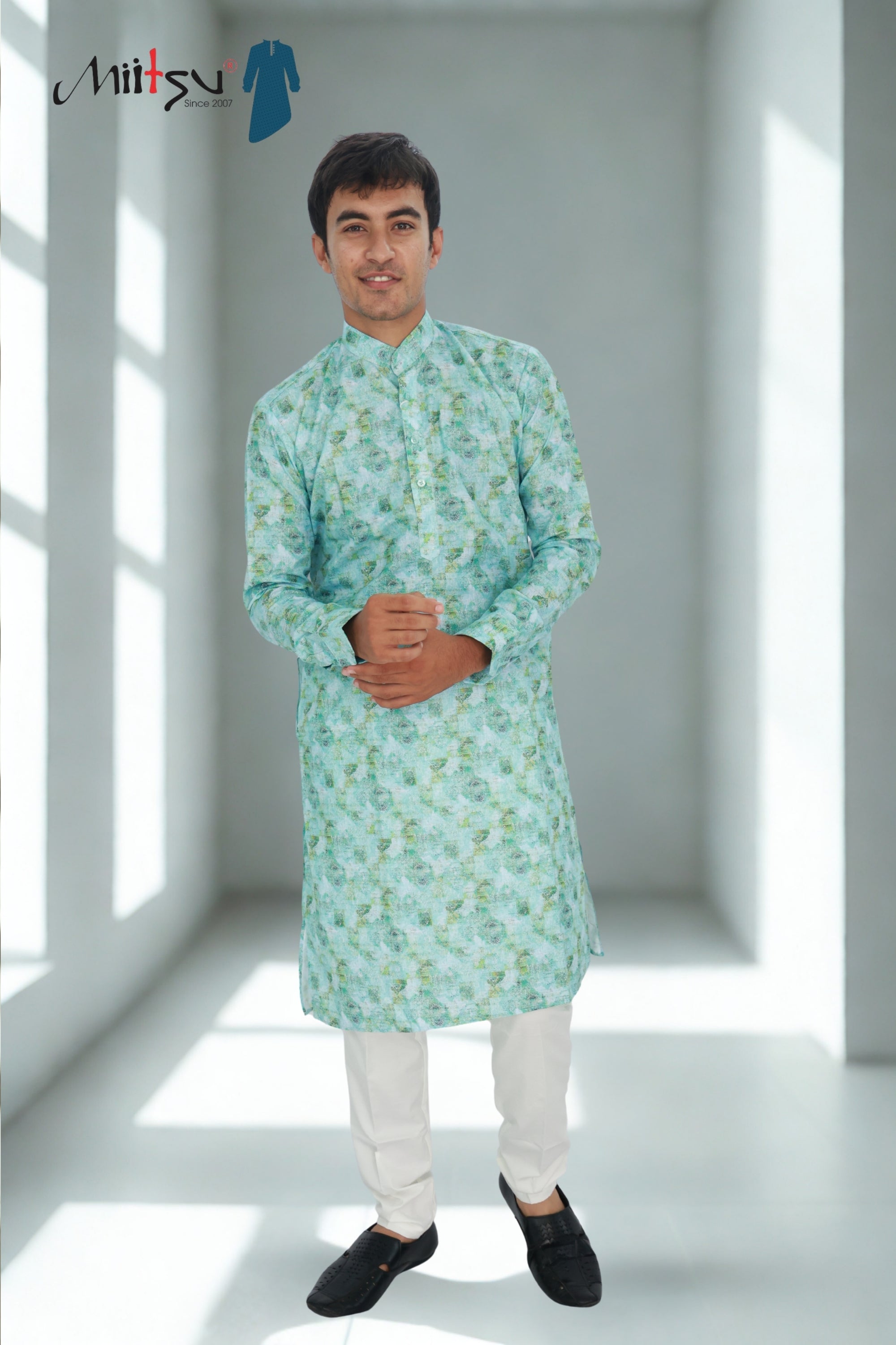 Men's Sky Blue Abstract Print Cotton Kurta (1204)