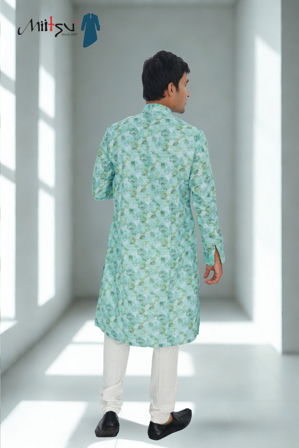 Men's Sky Blue Abstract Print Cotton Kurta (1204)