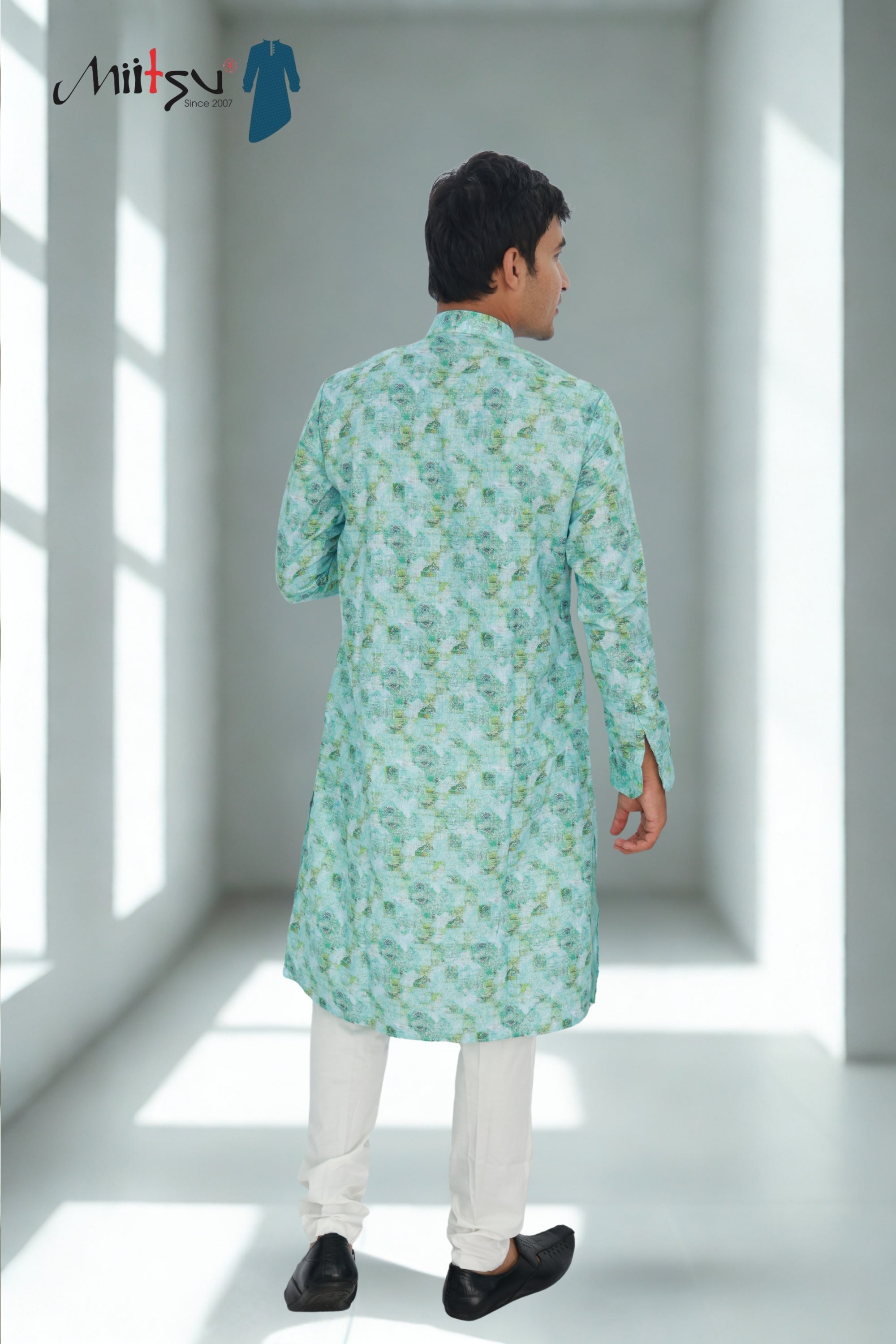 Men's Sky Blue Abstract Print Cotton Kurta (1204)