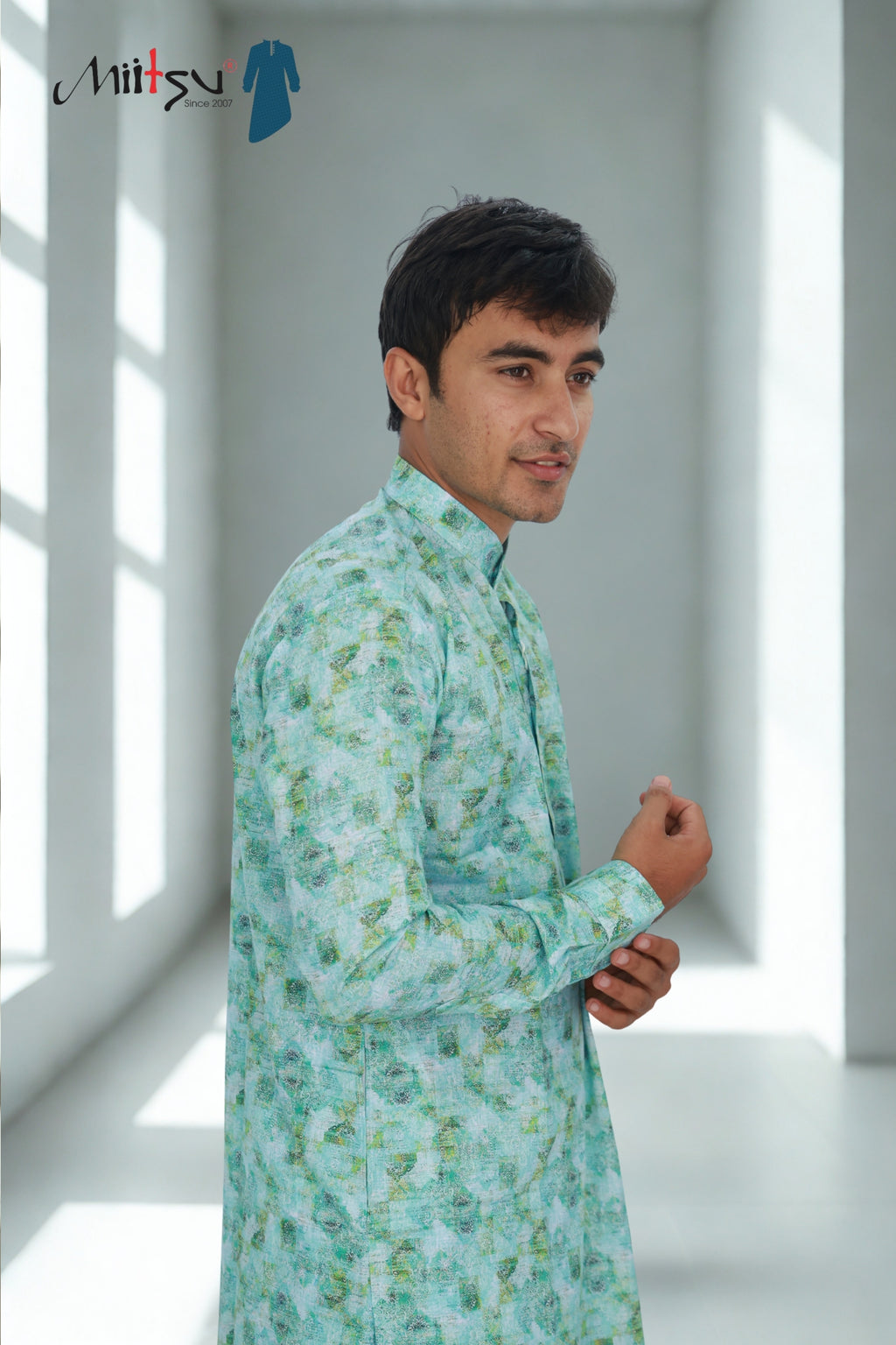 Men's Sky Blue Abstract Print Cotton Kurta (1204)