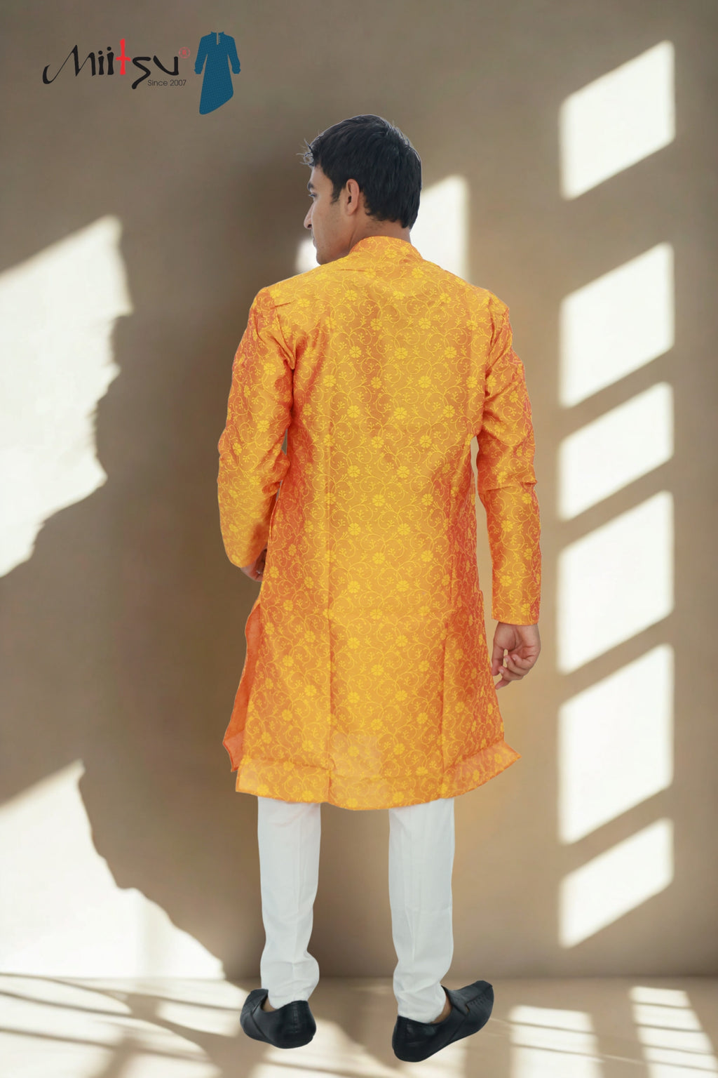 Men's Festive Yellow Brocade Print Kurta (2299)