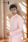 Men's Elegant Light Peach Paisley Printed Kurta (6974)