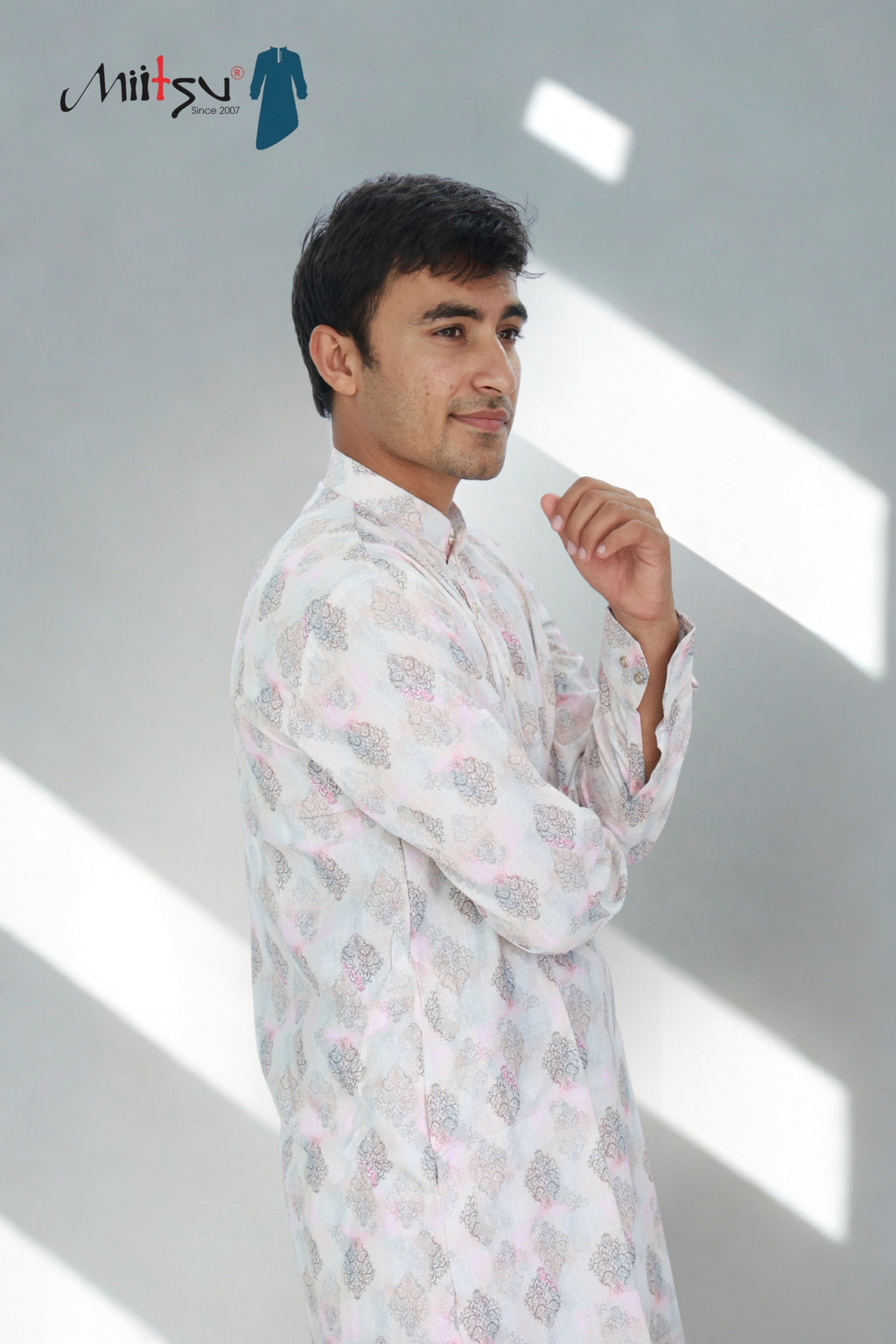 Men’s Subtle Peach Floral Kurta Set (1204)