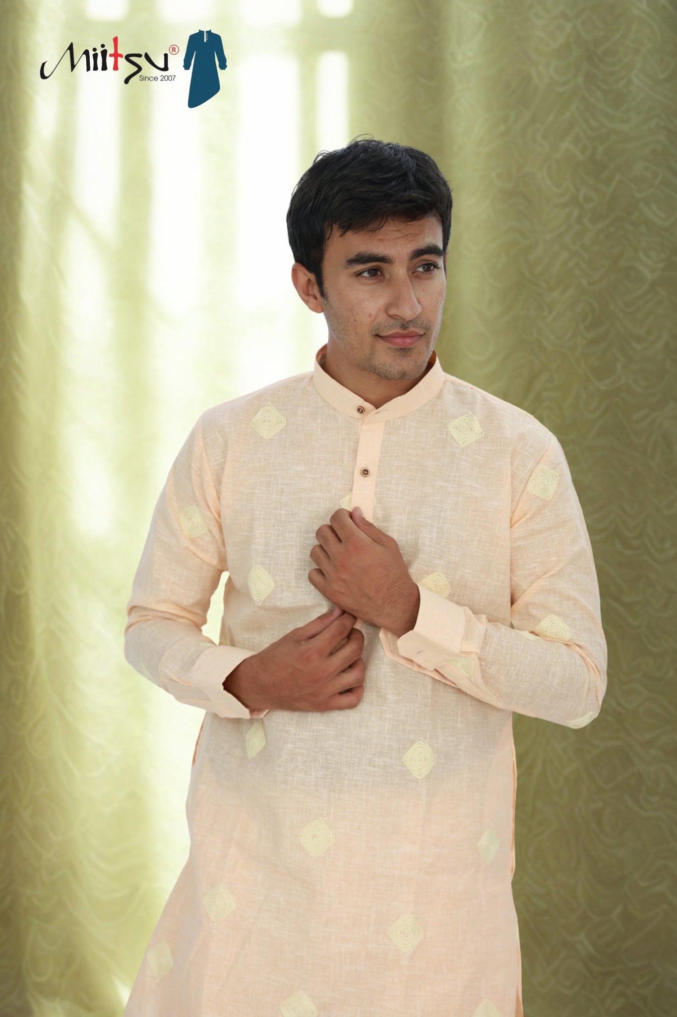 Men's Subtle Peach Embroidered Kurta-Pyjama Set (4840)