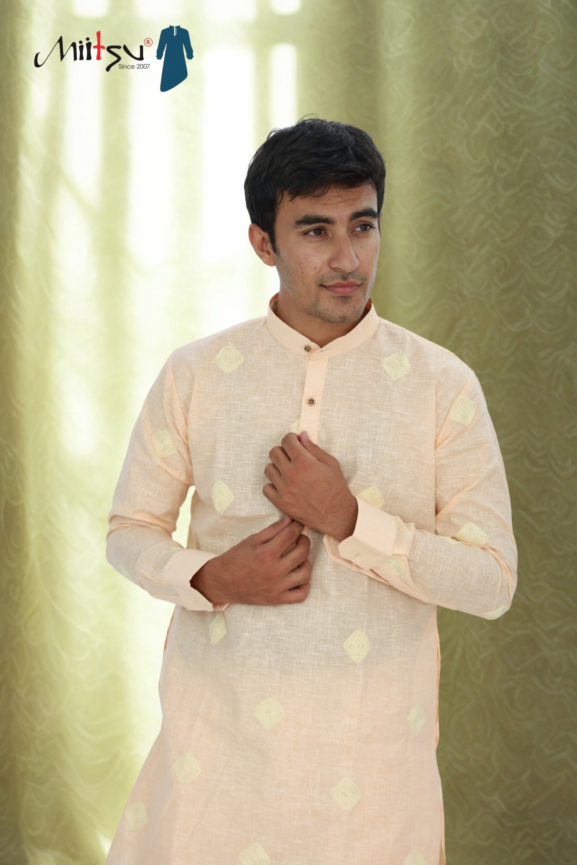 Men's Subtle Peach Embroidered Kurta-Pyjama Set (4840)