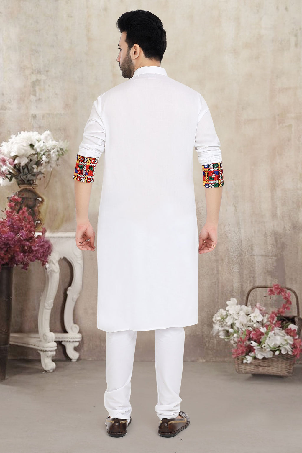 Kutchi Embellished Kurta(4052)