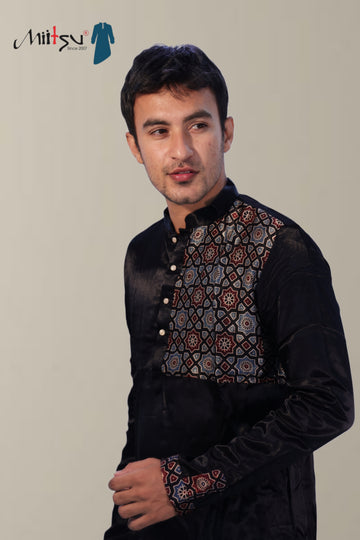 Noir Heritage" – Black Silk Kurta with Ajrakh Accent (2791)