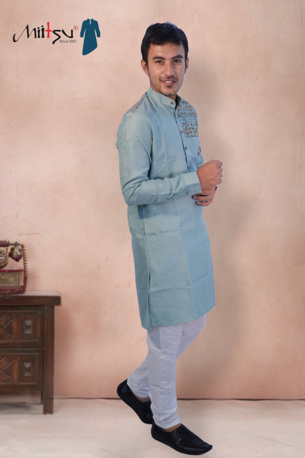 Light Mint Cotton Kurta with Printed Shoulder Design (280)