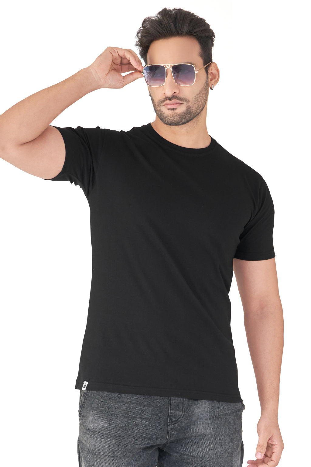 Mivaan round Neck Black T-Shirt (ST101)