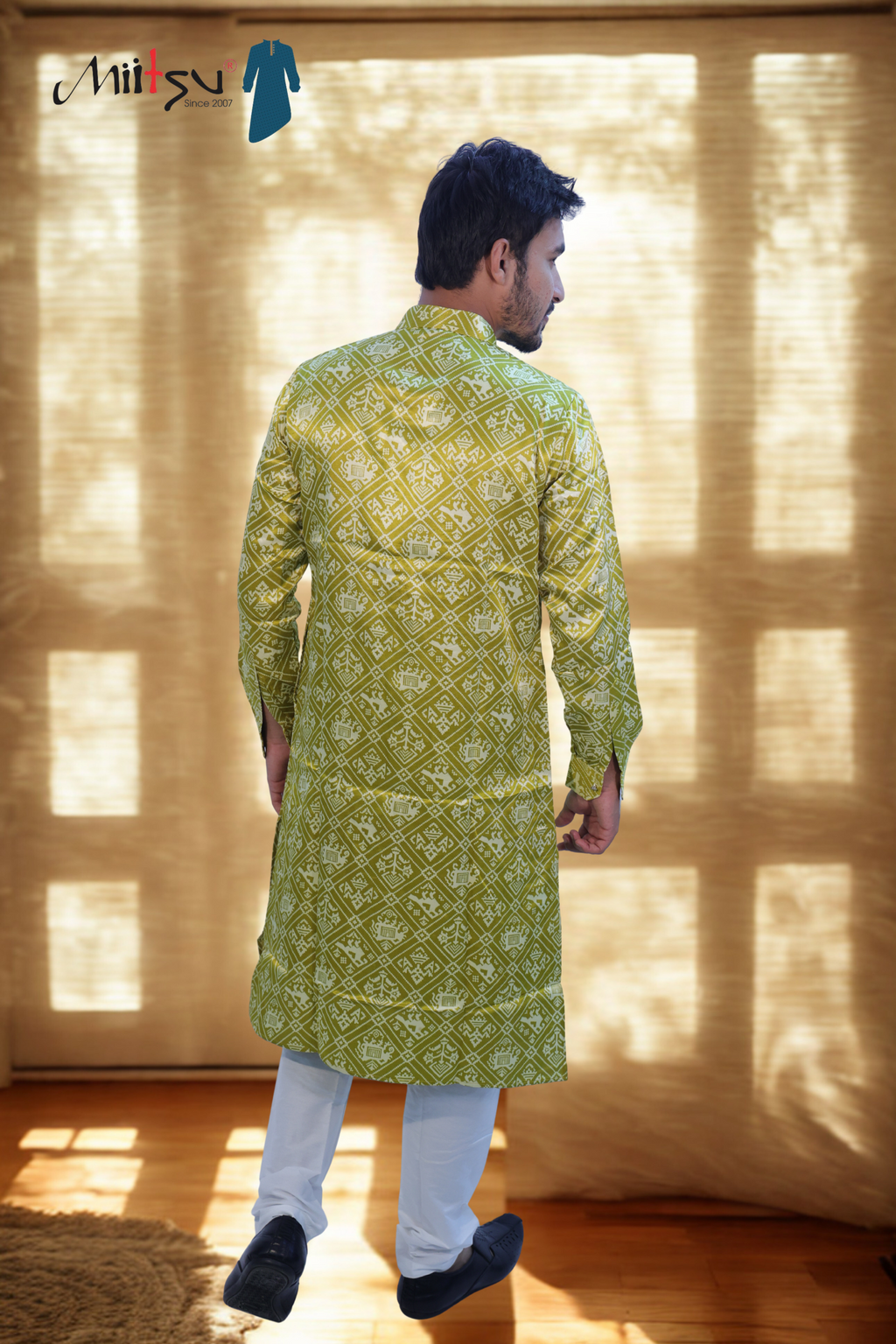 Royal Ikat Mirror Work Mashroo Kurta (2781)