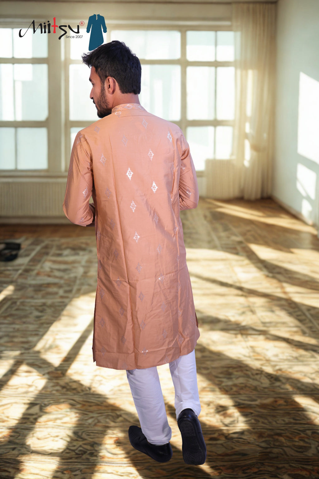 Golden Charm Lilen Kurta
Set (10086)