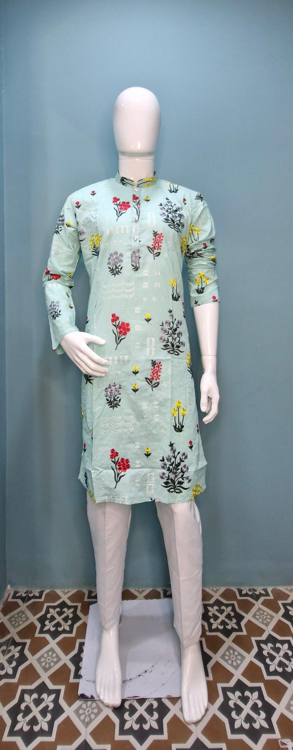 Mens Thread Work Kurta Set (10068)