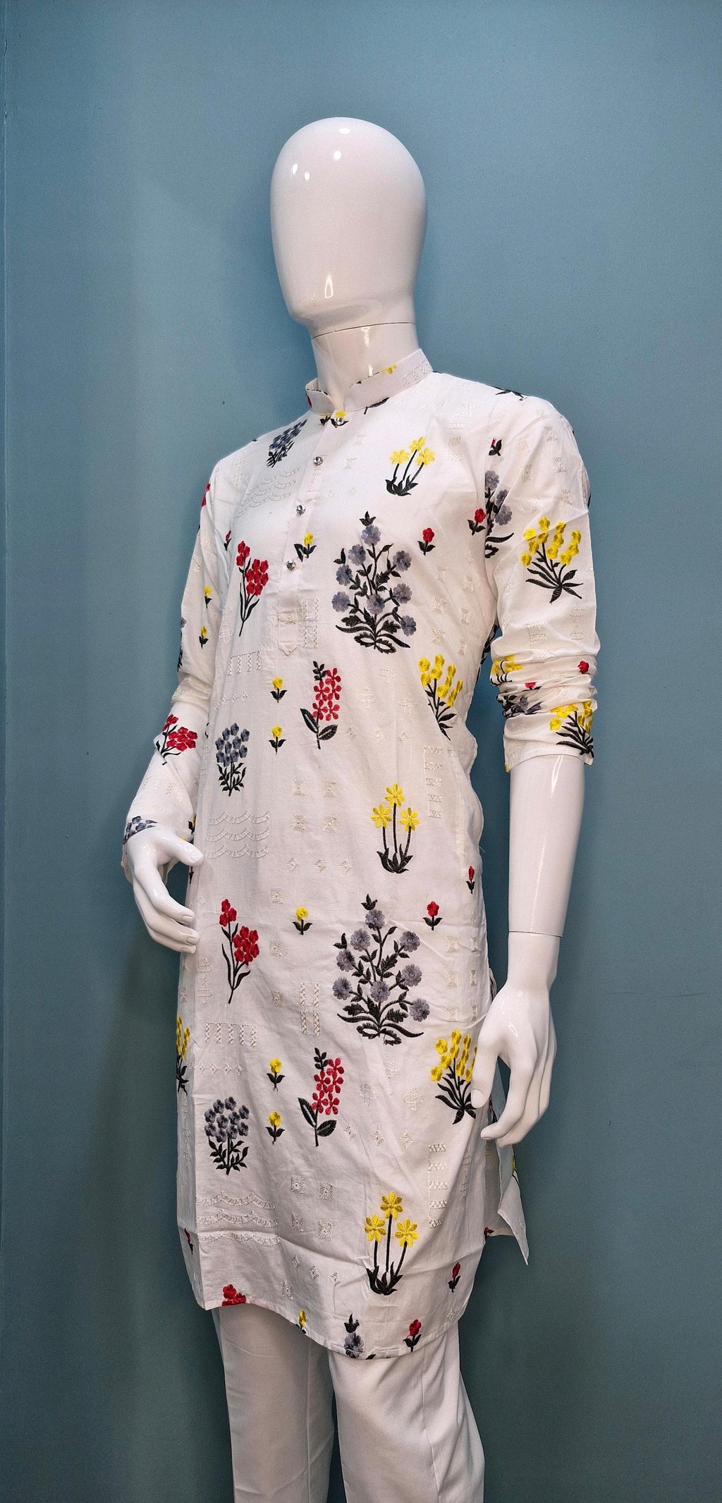 Mens Thread Work Kurta Set (10068)