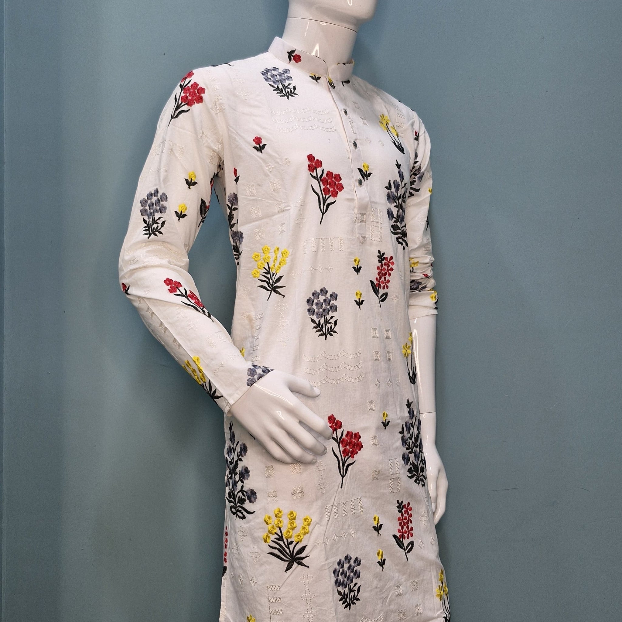 Mens Thread Work Kurta Set (10068)