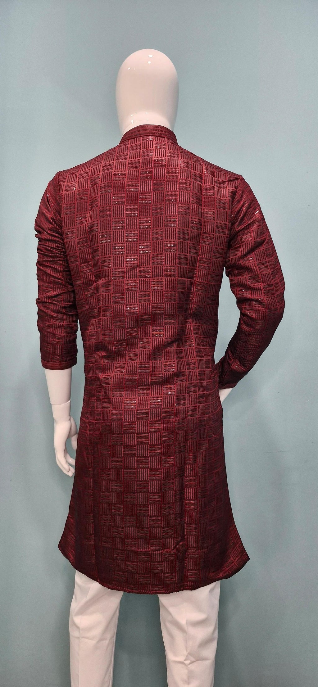Maroon Textured Silk Blend Kurta Set (6038)