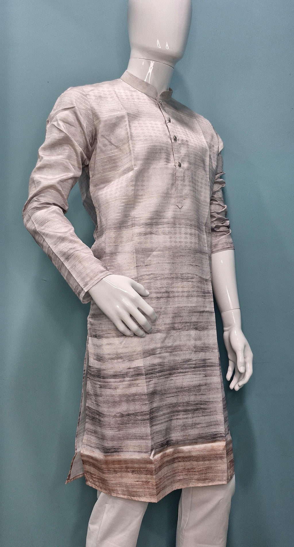 Men’s Rustic Ash Ombre Kurta – Minimalist Grey with Earth-Toned Edge | Subtle Yet Striking Ethnic Wear(2020)