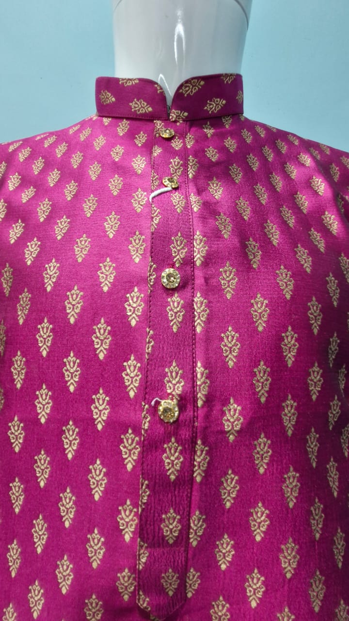 Men's Festive Banarasi Kurta – Magenta with Gold (Brocade Pattern)