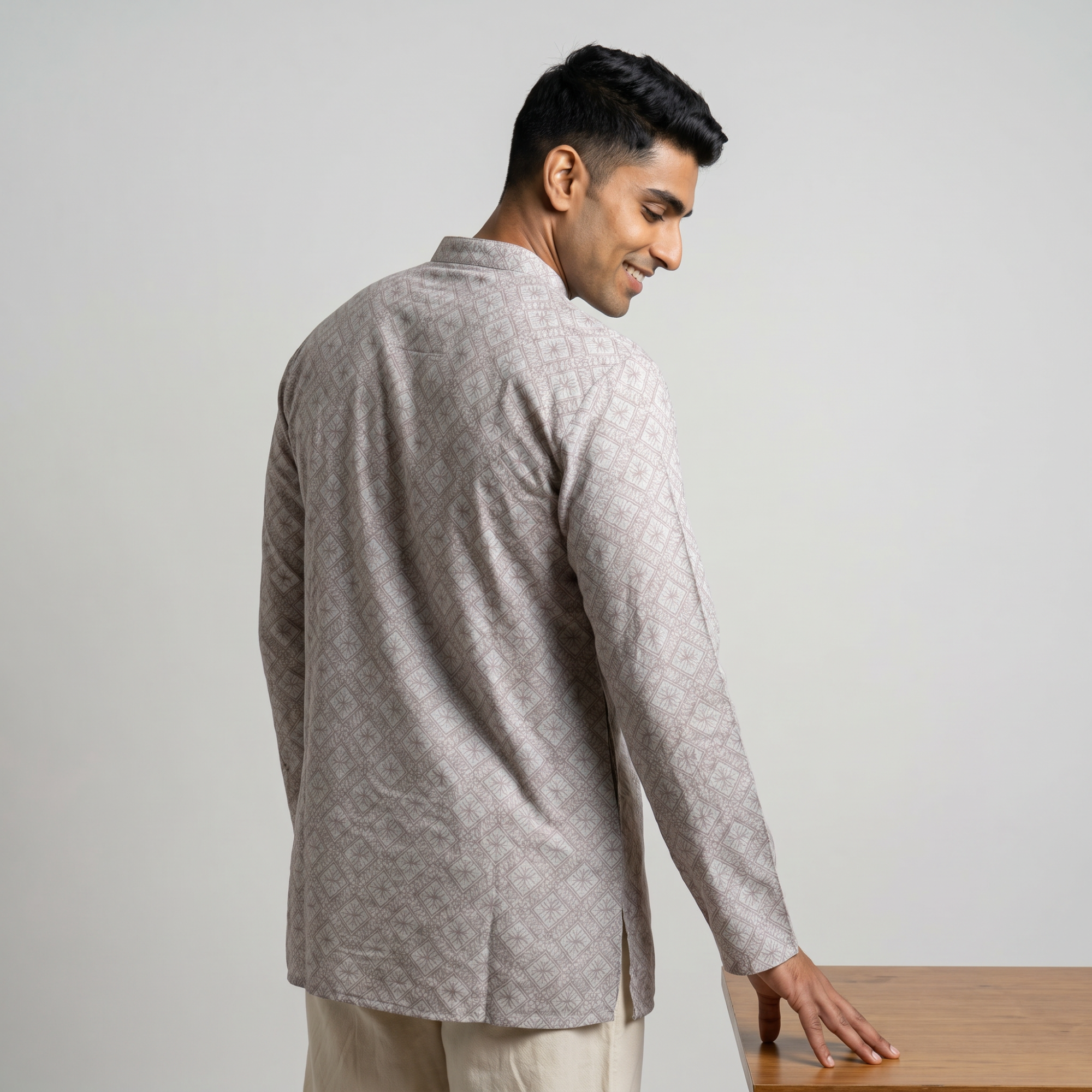Men's Peach Geometric Print Short Kurta (429)