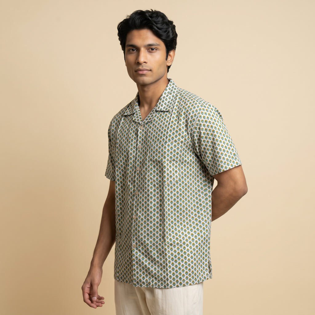 Men's Green & Beige Printed Half Sleeve Relaxed Fit Shirt (1117)