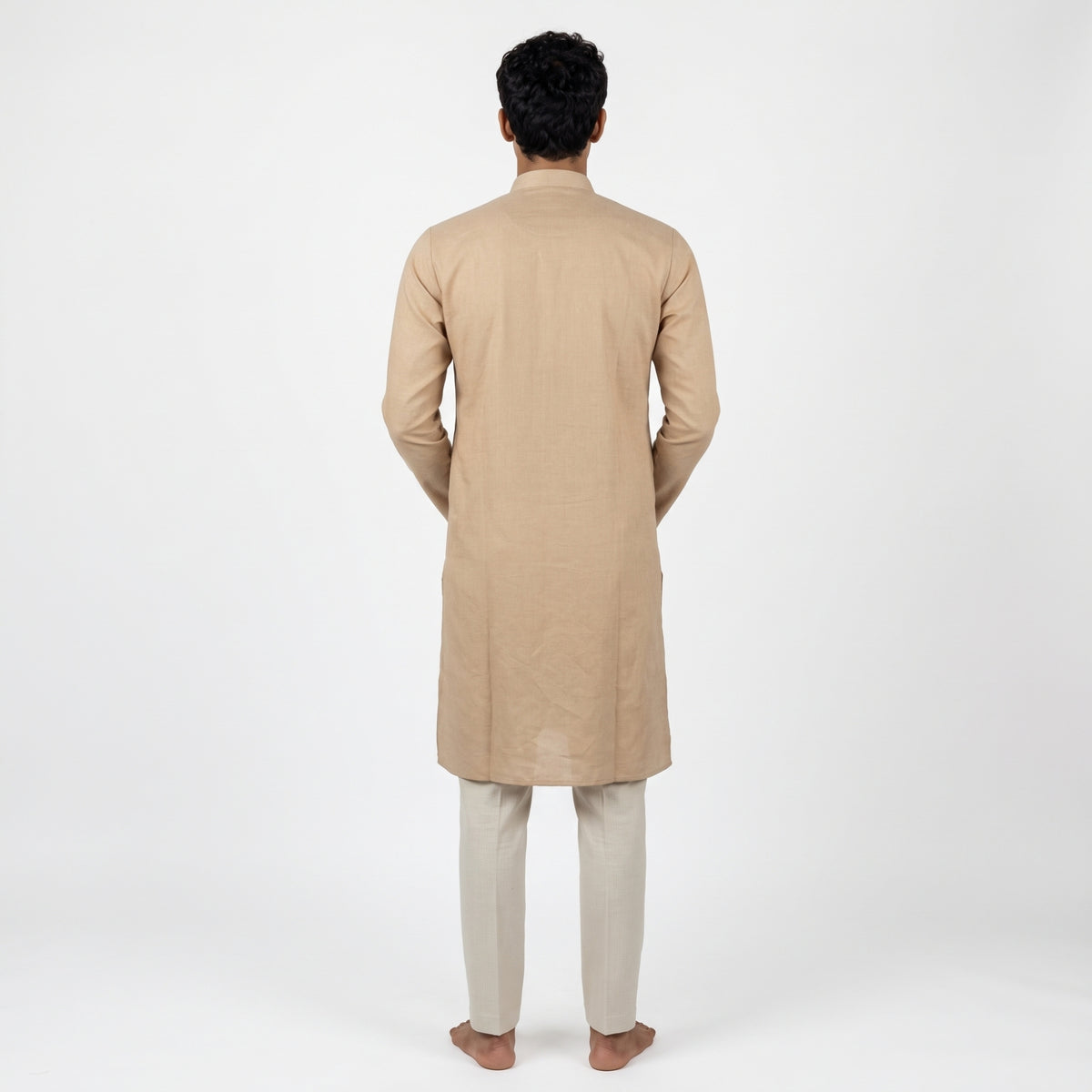 The Golden Oasis Mirror Work Kurta(1923)