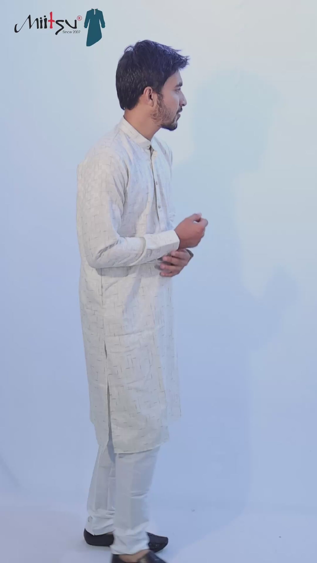 Cream Textured Straight-Cut Kurta (9943)
