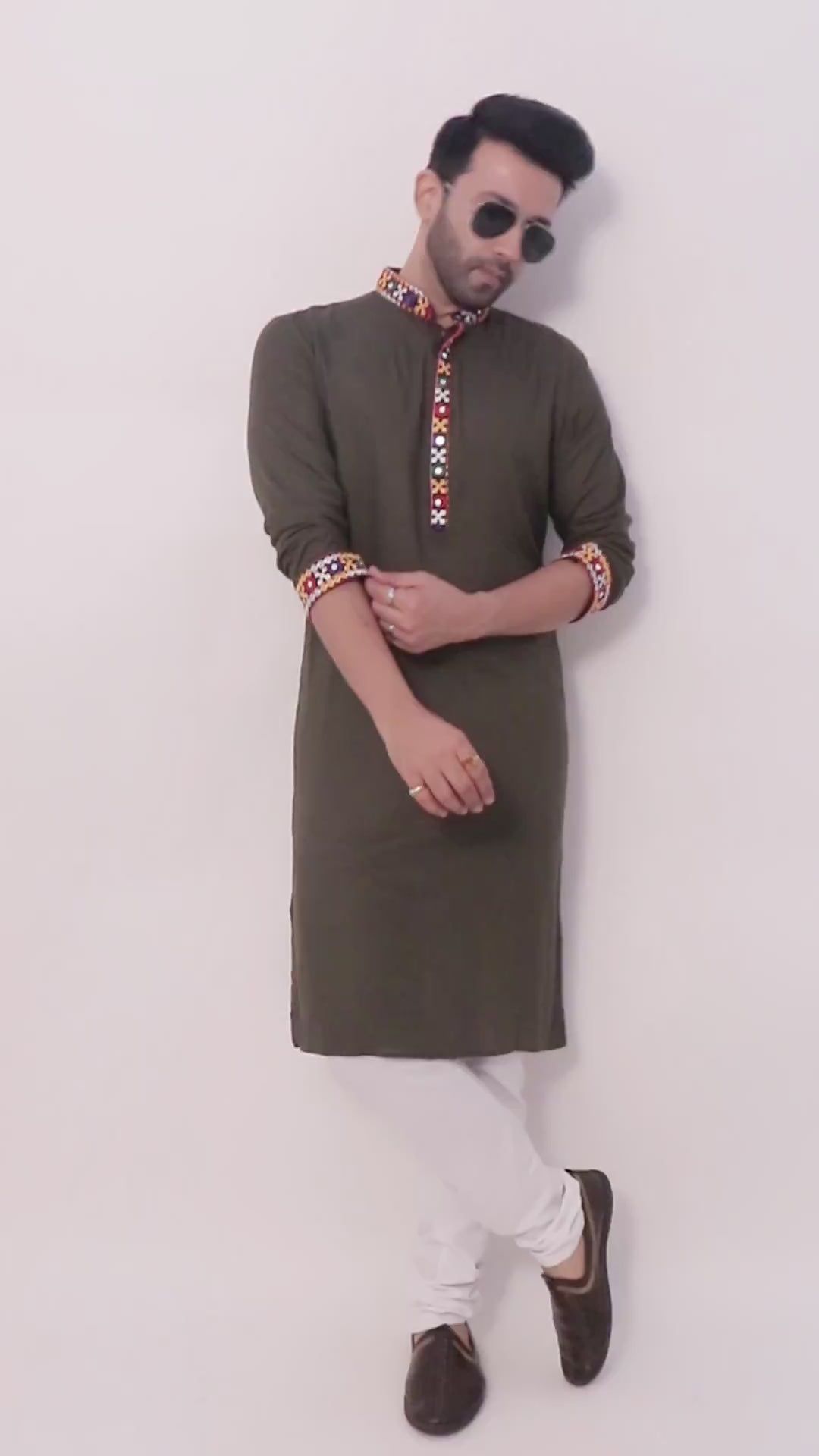 Men's Kutchi Traditional Kurta - A Stylish Ensemble(4051)