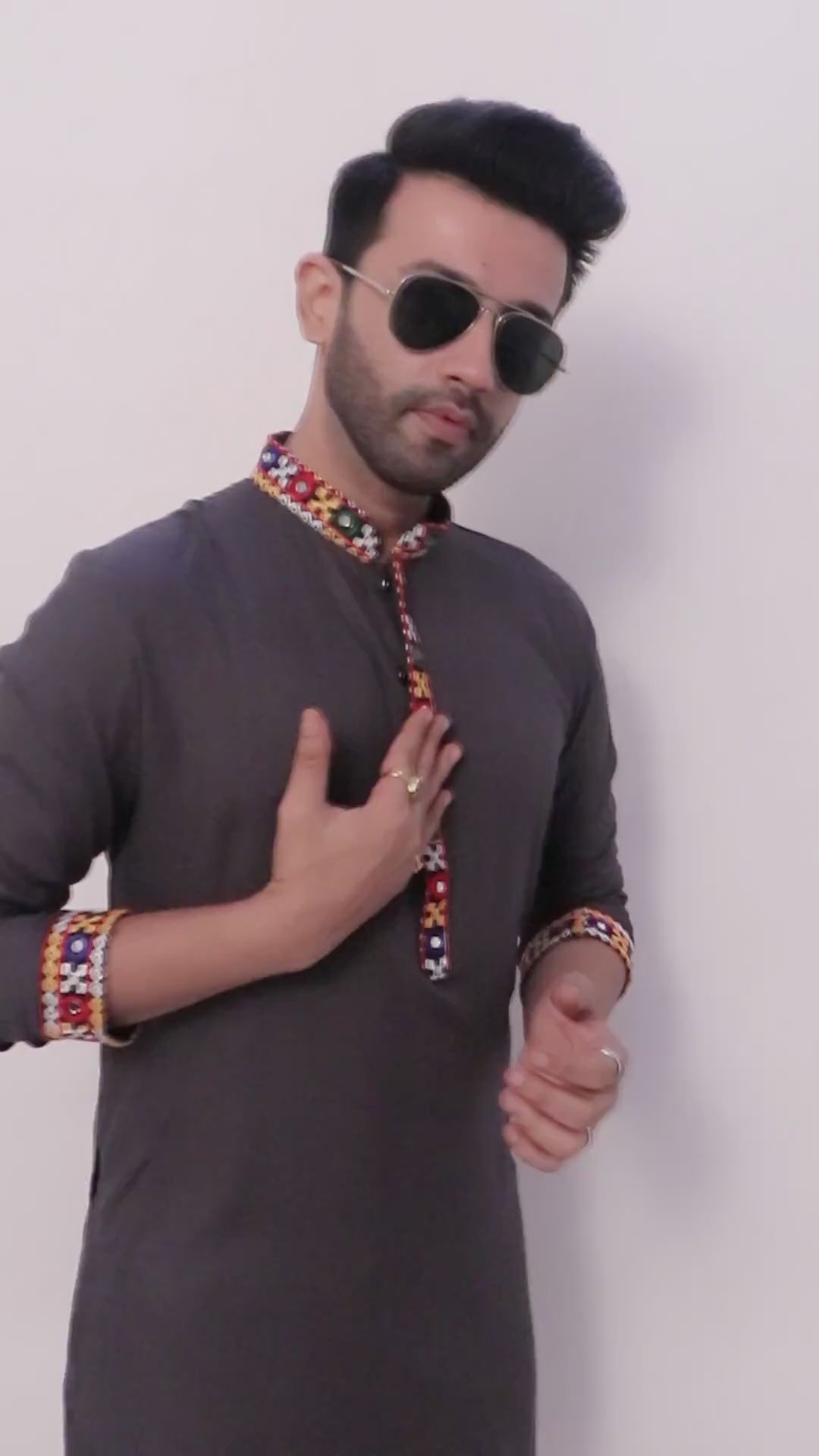 Men's Kutchi Traditional Kurta - A Stylish Ensemble(4051)