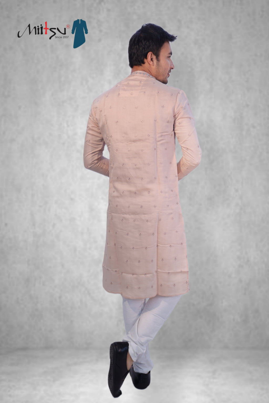 Blush Royale Mirror-Work Kurta
Set (7370)