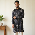 Men’s Premium Black Bandhani Kurta – Pure Ghaji Silk (2709)